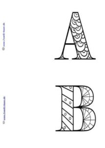 A6 kort du selv kan male eller farve med zendoodle bogstaver.